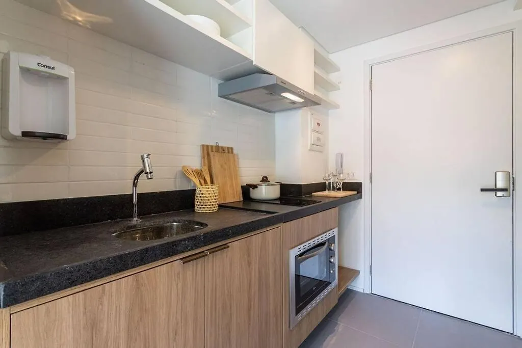 Apt. Inteiro Recem-Reformado - Vila Madalena Sao Paulo