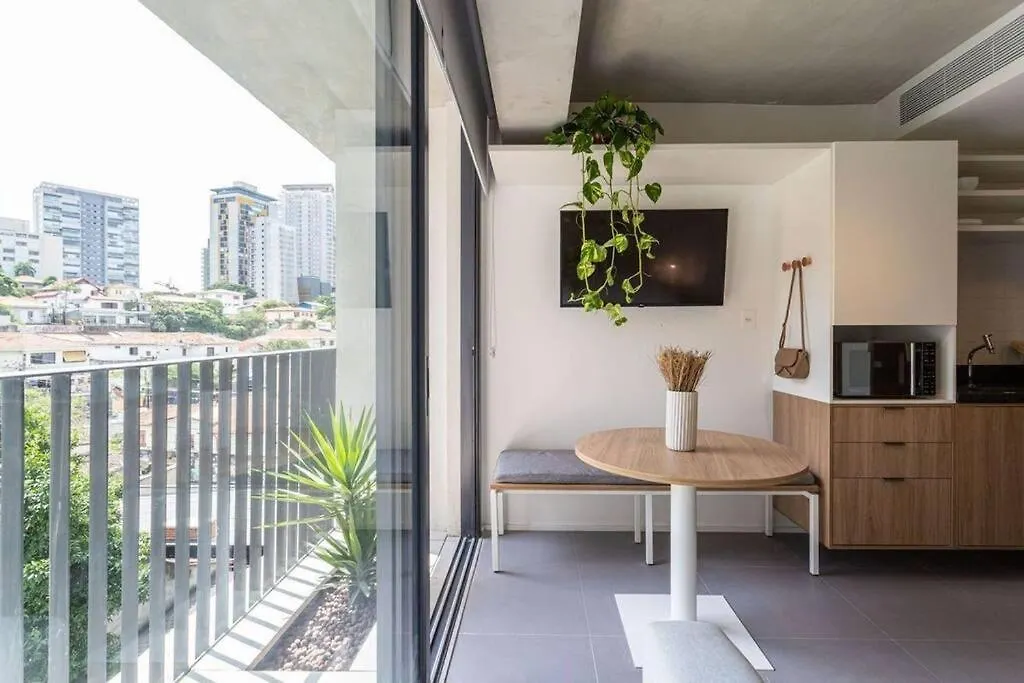 Apt. Inteiro Recem-Reformado - Vila Madalena Sao Paulo
