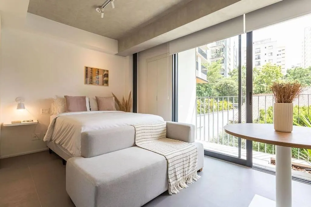 Apt. Inteiro Recem-Reformado - Vila Madalena São Paulo 0*,