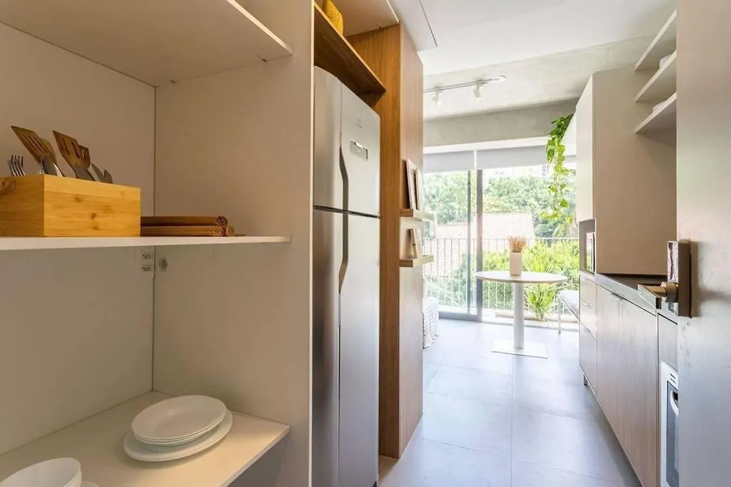 Apt. Inteiro Recem-Reformado - Vila Madalena São Paulo